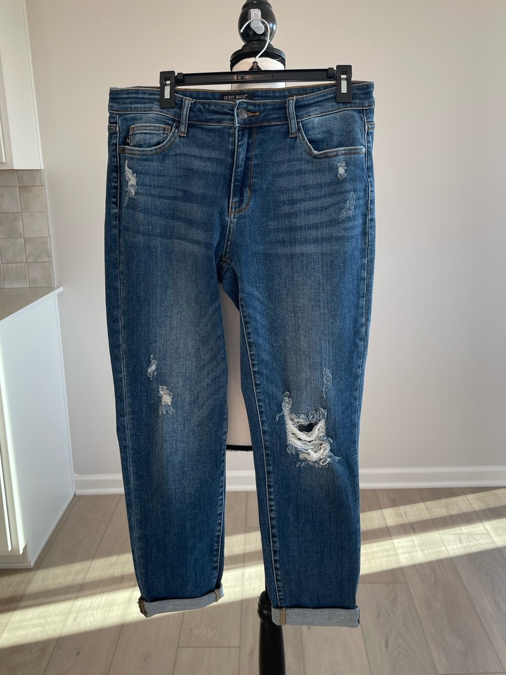 Judy Blue size 30 slim fit cuffed denim jeans stretch modest trendy casual